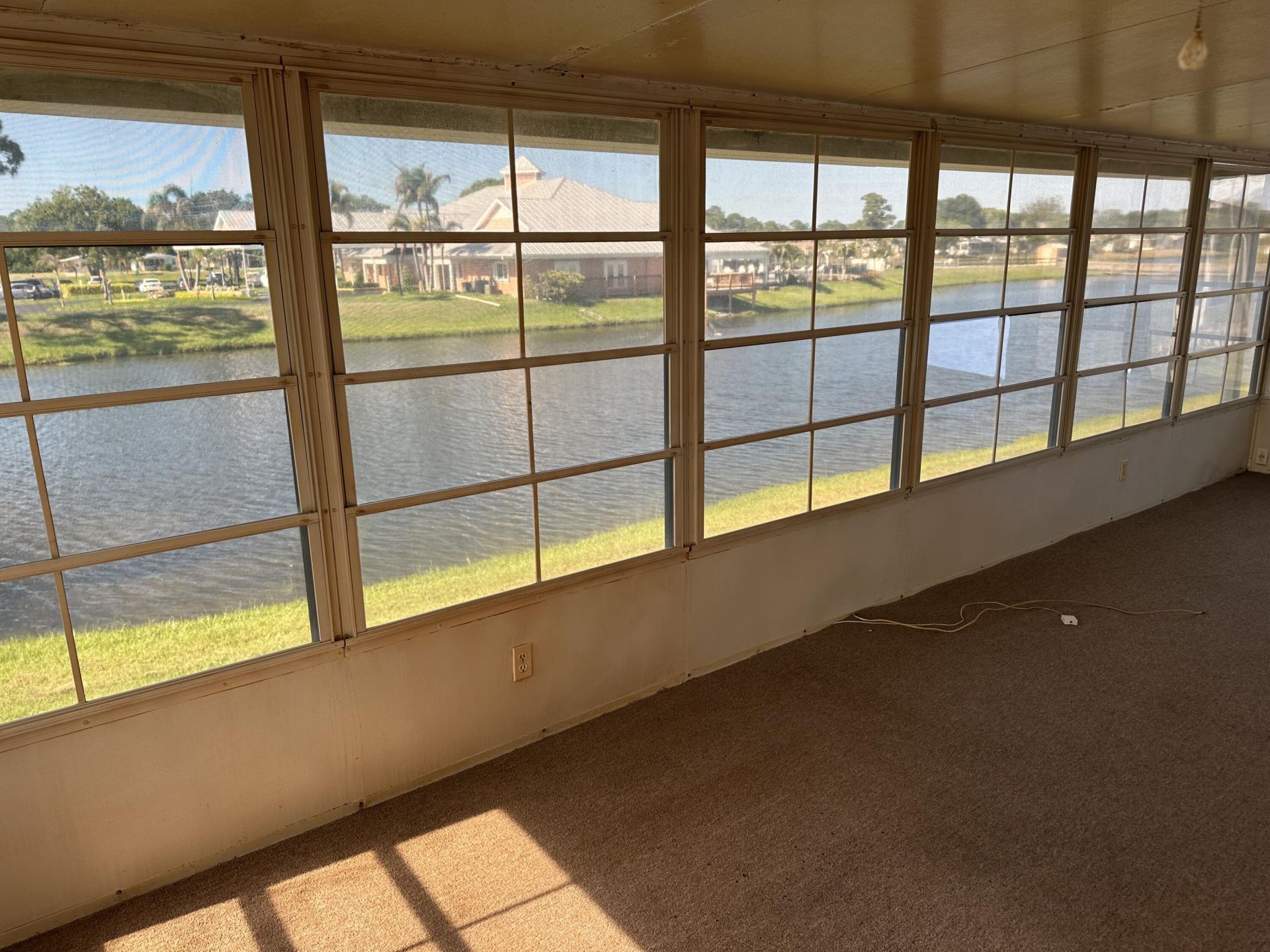 555 Tropical Isles Circle, Fort Pierce, FL 34982 Photo