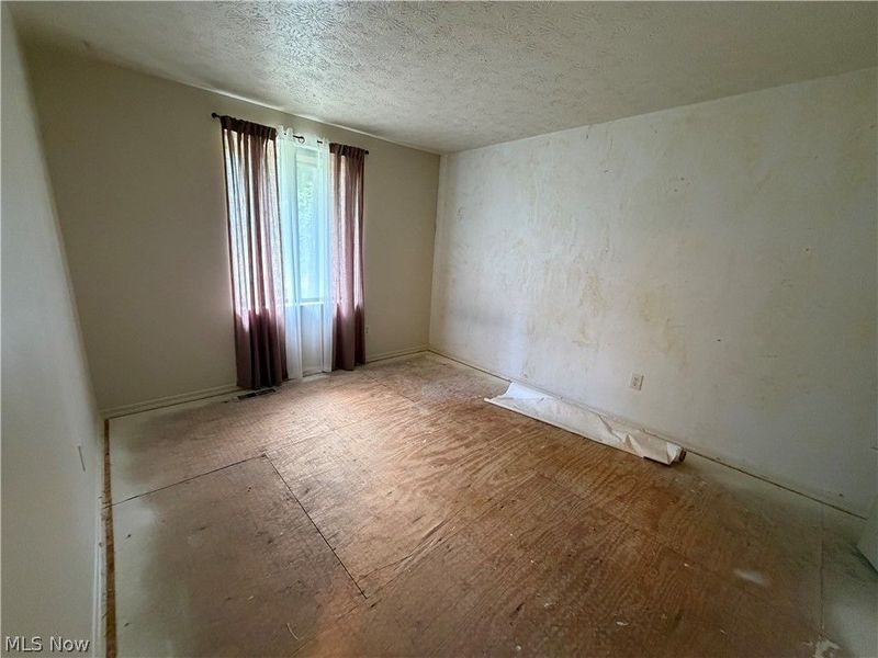 117 Dennis Drive, Cortland, OH 44410 Photo 9