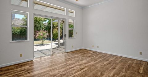 9677 Soaring Oaks Dr, Elk Grove, CA 95758 Photo
