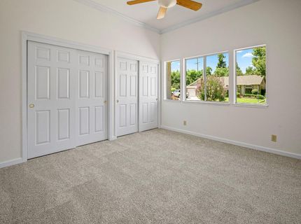 9677 Soaring Oaks Dr, Elk Grove, CA 95758 Photo