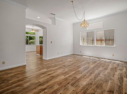 9677 Soaring Oaks Dr, Elk Grove, CA 95758 Photo