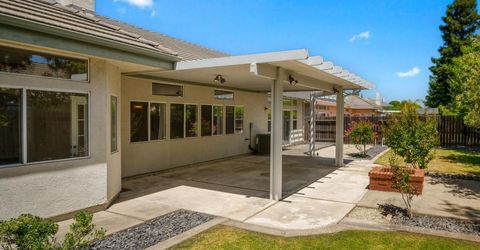 9677 Soaring Oaks Dr, Elk Grove, CA 95758 Photo