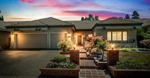 9677 Soaring Oaks Dr, Elk Grove, CA 95758 Photo