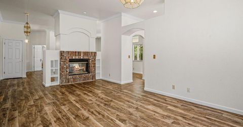 9677 Soaring Oaks Dr, Elk Grove, CA 95758 Photo