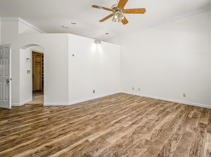9677 Soaring Oaks Dr, Elk Grove, CA 95758 Photo
