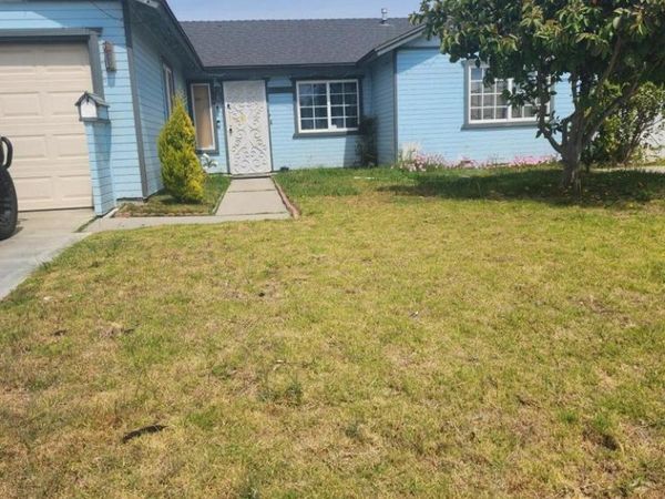 3620 San Simeon Avenue , Oxnard, CA 93033