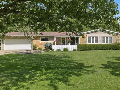 1947 Bellwood Dr Mansfield, OH 44904