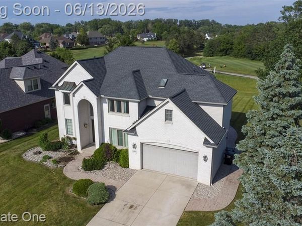 857 Saint James Park Avenue, Monroe Twp, MI 48161
