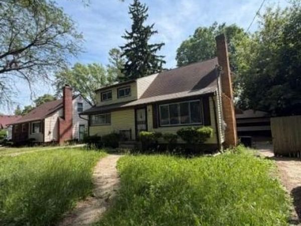 3221 Barth Street , Flint, MI 48504