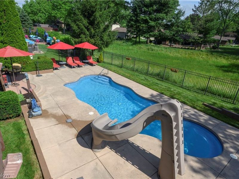 923 Mesa Verde Drive, Barberton, OH 44203 Photo 14