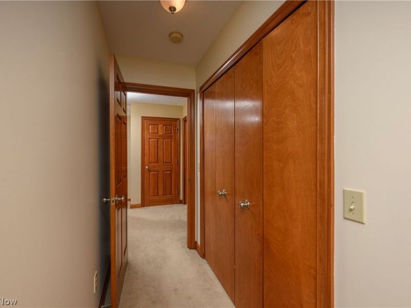 923 Mesa Verde Drive, Barberton, OH 44203 Photo 42