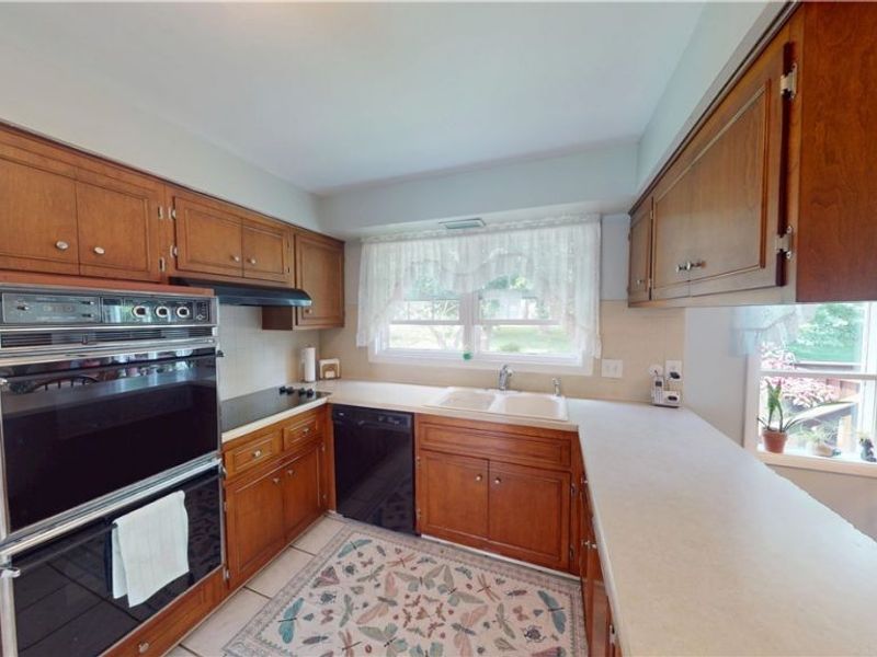 9563 Whitewood Road, Brecksville, OH 44141 Photo 12