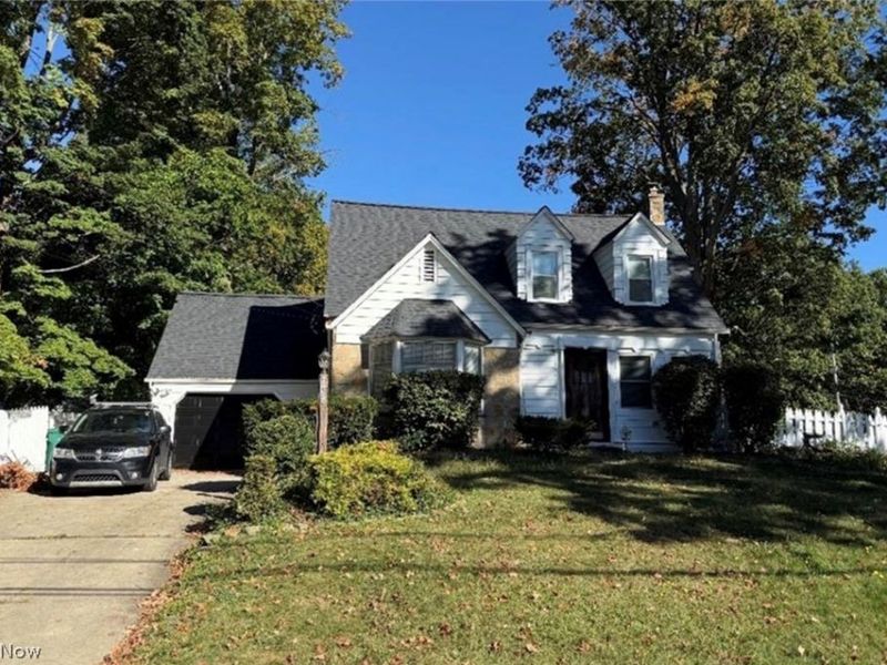 7488 Southwood Road, Mentor, OH 44060 Photo 1