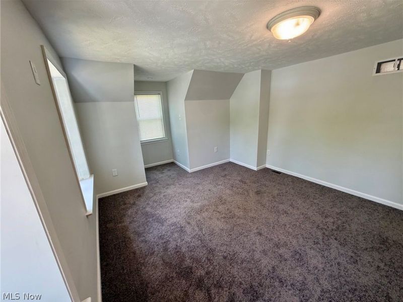 7488 Southwood Road, Mentor, OH 44060 Photo 9