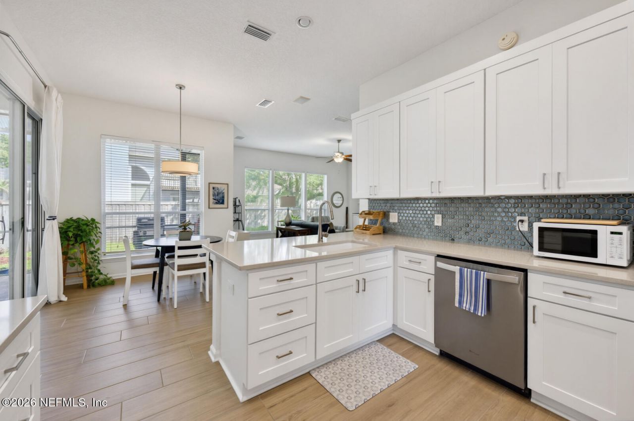 3567 Bay Island Circle, Jacksonville Beach, FL 32250 Photo
