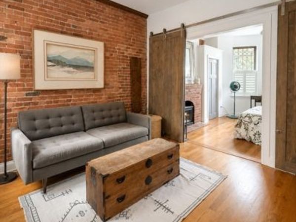 9 Albemarle St, Unit 2, Boston, MA 02115