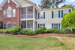 1654 Camfield Lane photo 4