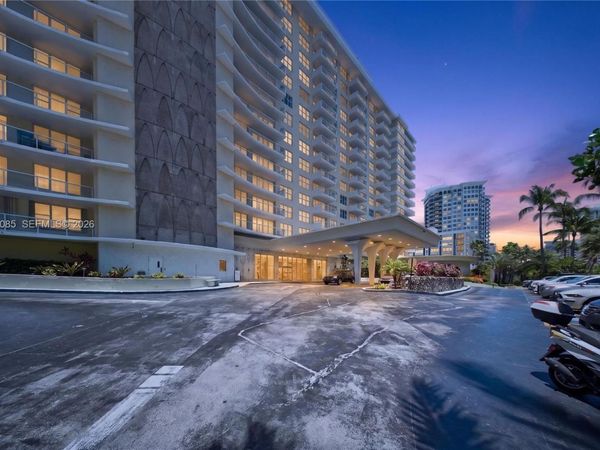 5600 Collins Ave , Unit 7W, Miami Beach, FL 33140
