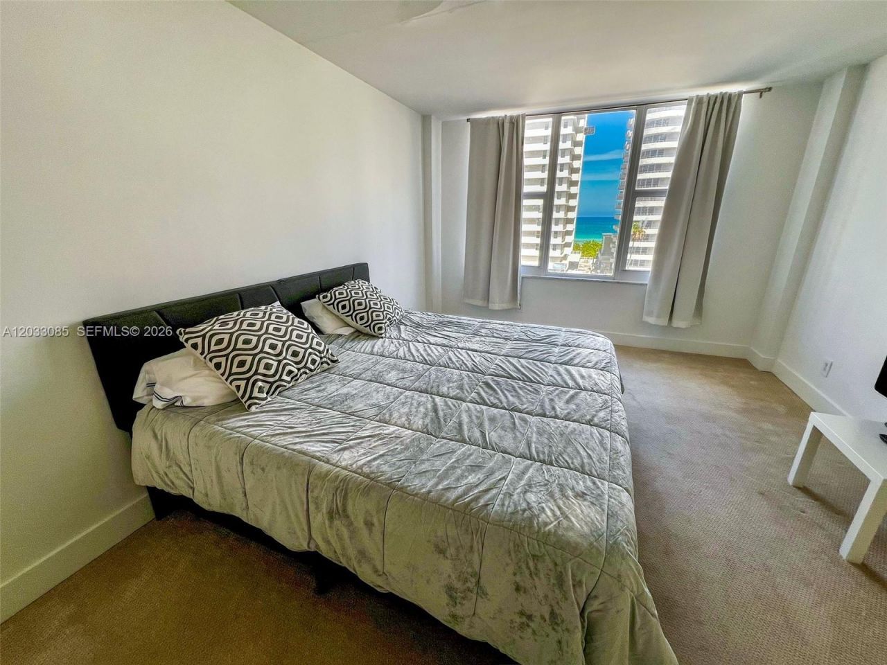 5600 Collins Ave , Unit 7W, Miami Beach, FL 33140 Photo