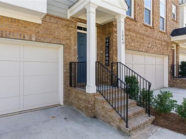 1049 Caruso Drive, Buford, GA 30518