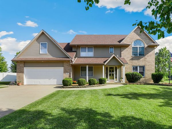 855 White Tail Bend , Manteno, IL 60950