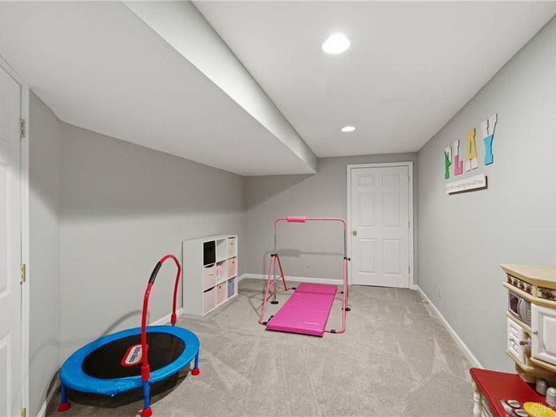 8700 Woolstone Court, Hamilton Township, OH 45039 Photo 41