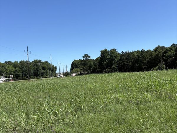 5.69 M Friedman Dr, Sandersville, GA 31082