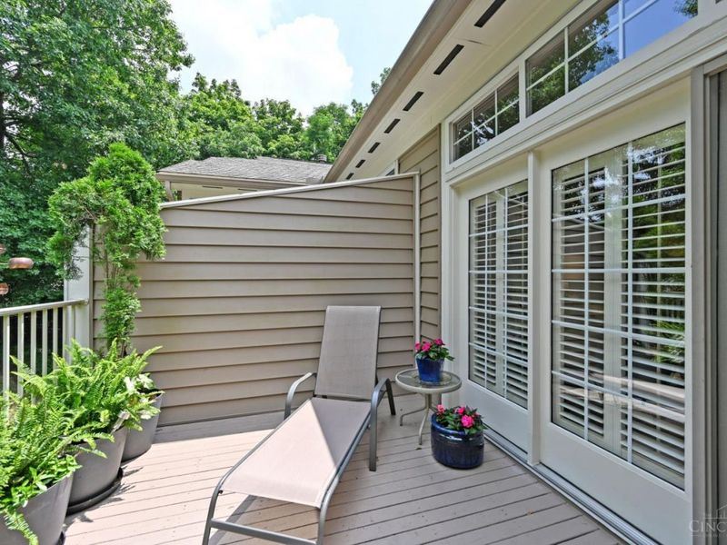 5928 Castlewood Crossing, Milford, OH 45150 Photo 21