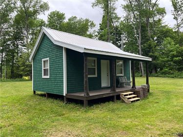 201 N Church Road , Lacona, NY 13083