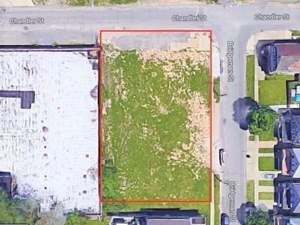 215 Chandler Street , Buffalo, NY 14207