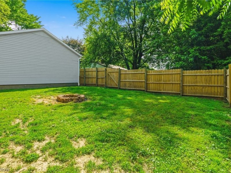 1122 Bel Air Drive NW, North Canton, OH 44720 Photo 22