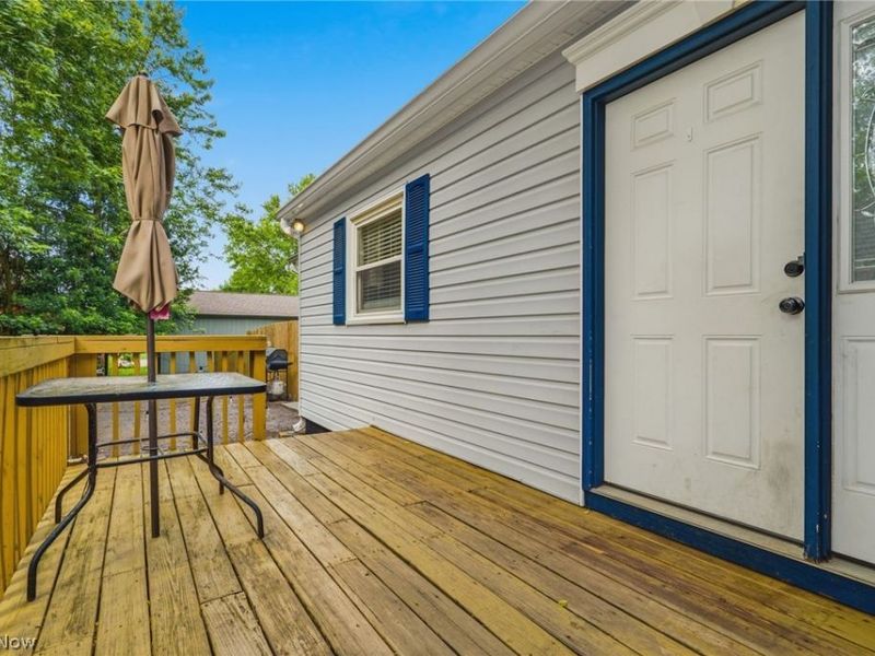 1122 Bel Air Drive NW, North Canton, OH 44720 Photo 6