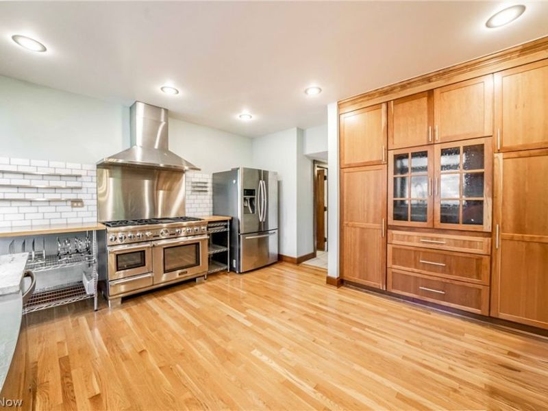 1327 Oakridge Drive, Cleveland Heights, OH 44121 Photo 14