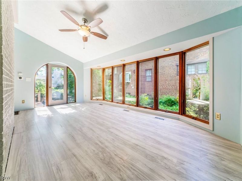 1327 Oakridge Drive, Cleveland Heights, OH 44121 Photo 19