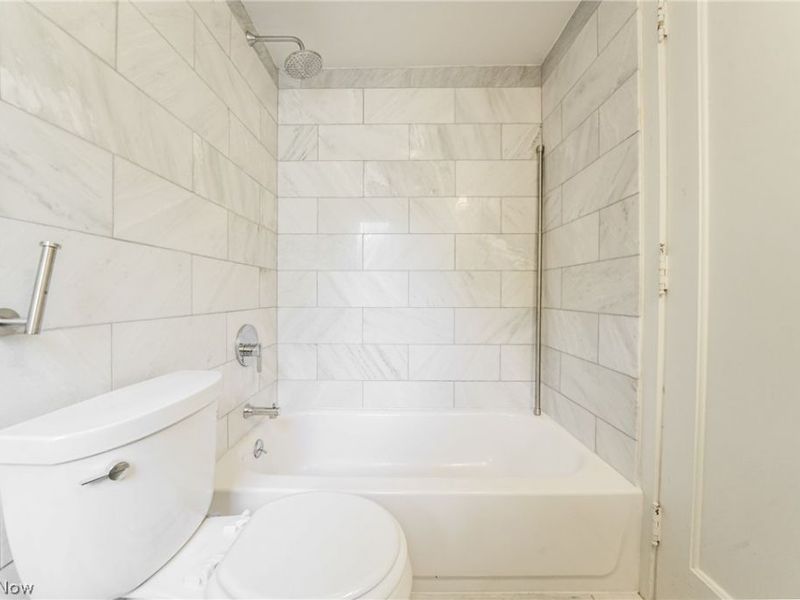 1327 Oakridge Drive, Cleveland Heights, OH 44121 Photo 31