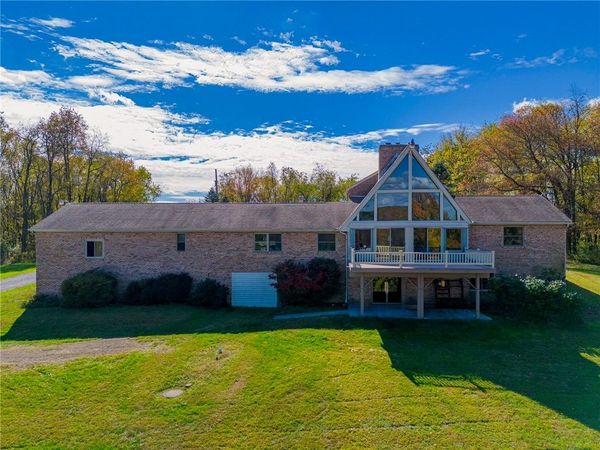 273 Fairview Rd, Midland, PA 15059