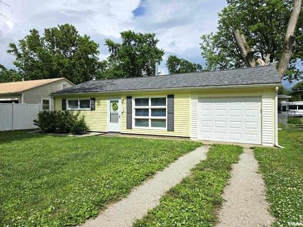 1913 S 12TH Street, Quincy, IL 62301