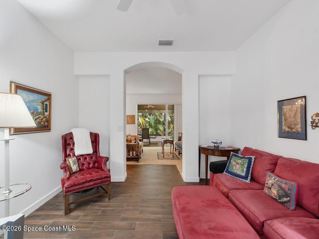 3830 Nags Head Place SW , Vero Beach, FL 32968 Photo