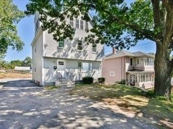 77 Rock Glen Rd, Medford, MA 02155