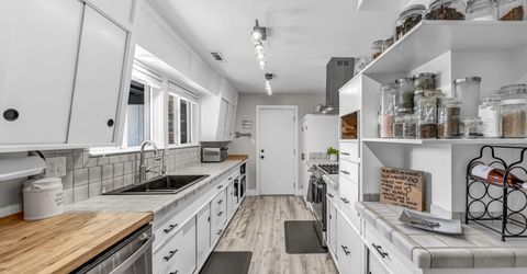 1910 N Division Street, Carson City, NV 89703 Photo