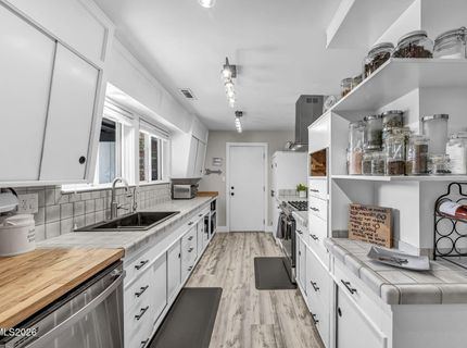 1910 N Division Street, Carson City, NV 89703 Photo