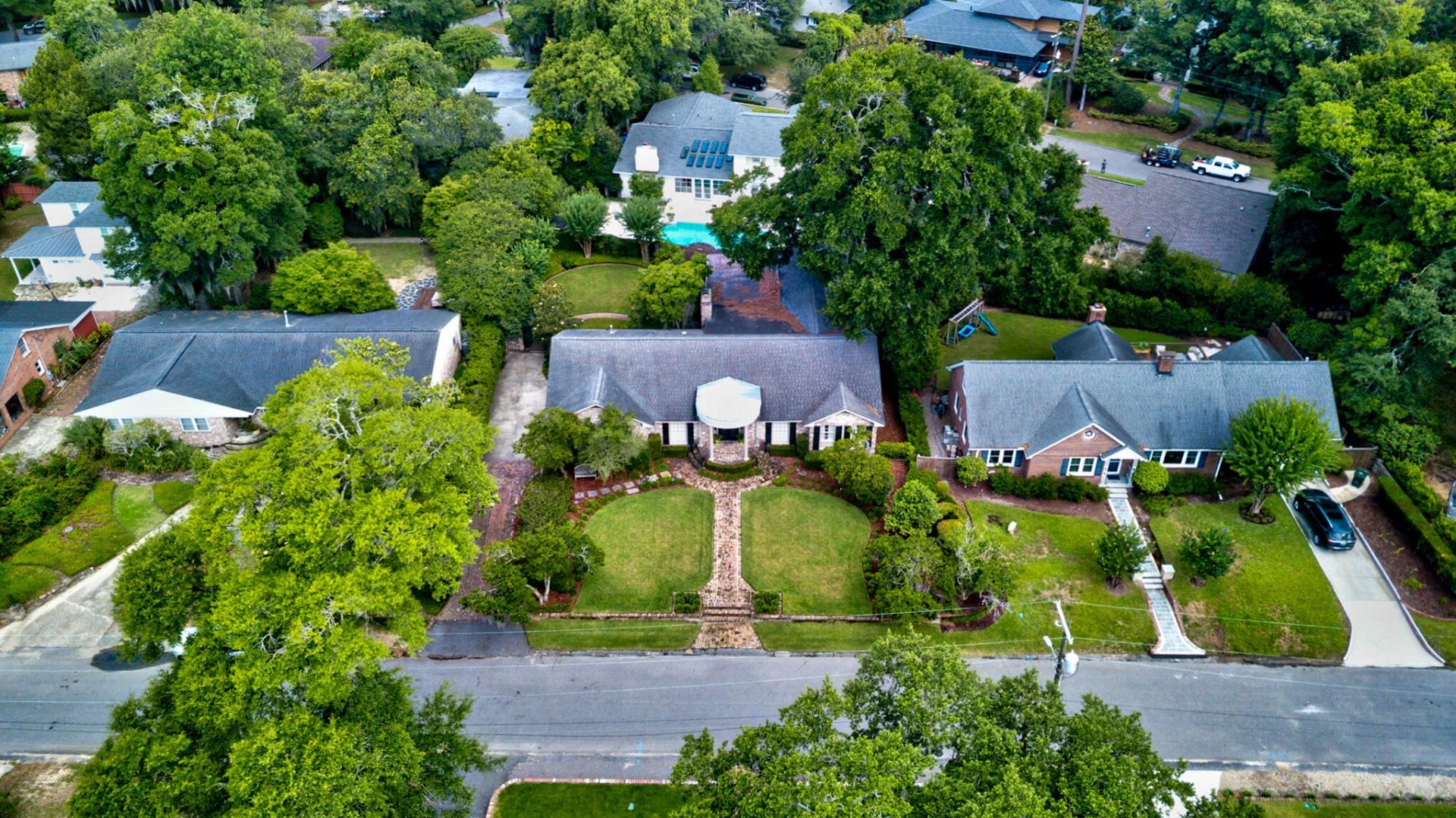 261 Confederate Circle Photo 63