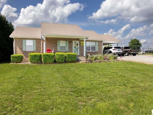 100 Half Acre Circle , Columbia, KY 42728