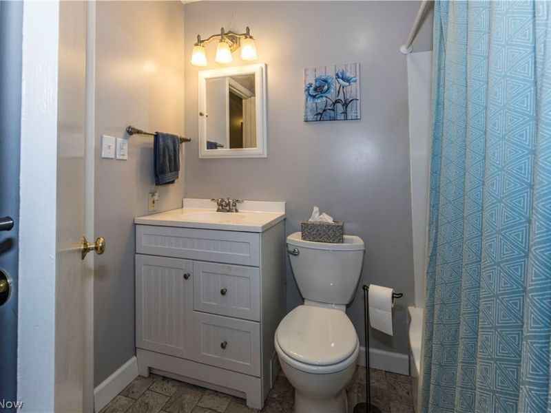 69 N Oakmont Drive, Northfield, OH 44067 Photo 23