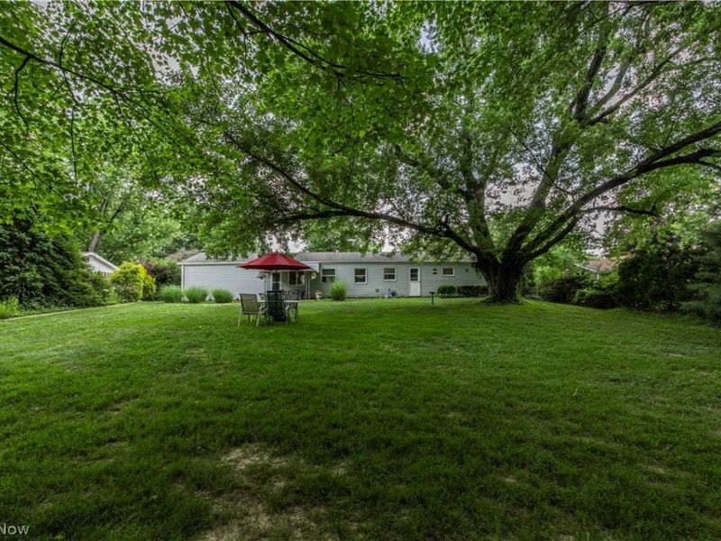 69 N Oakmont Drive, Northfield, OH 44067 Photo 34