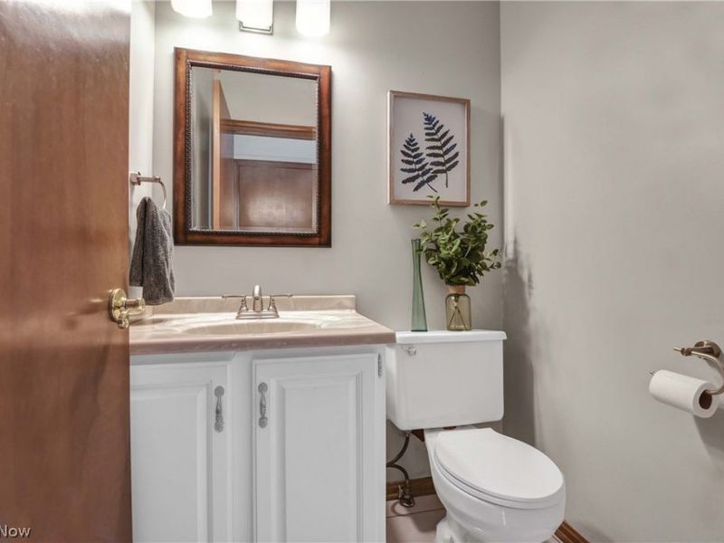 30536 Mallard Cove, Westlake, OH 44145 Photo 11