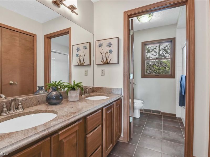 30536 Mallard Cove, Westlake, OH 44145 Photo 30