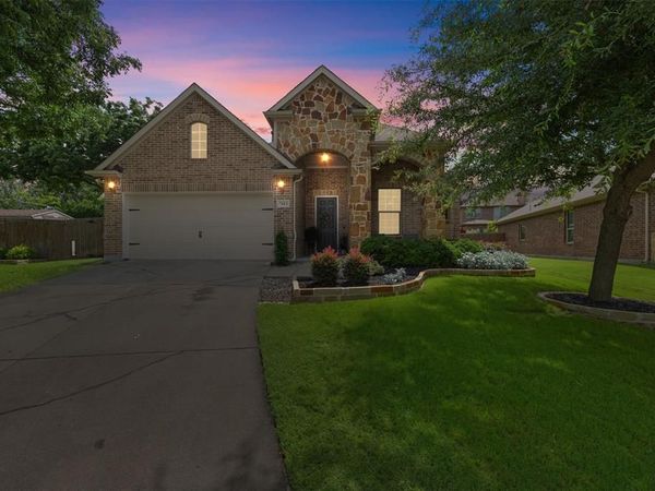 7613 Lindsey Drive, Rowlett, TX 75088