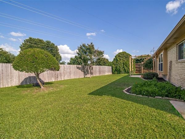 1728 Roundrock Trail, Mesquite, TX 75149
