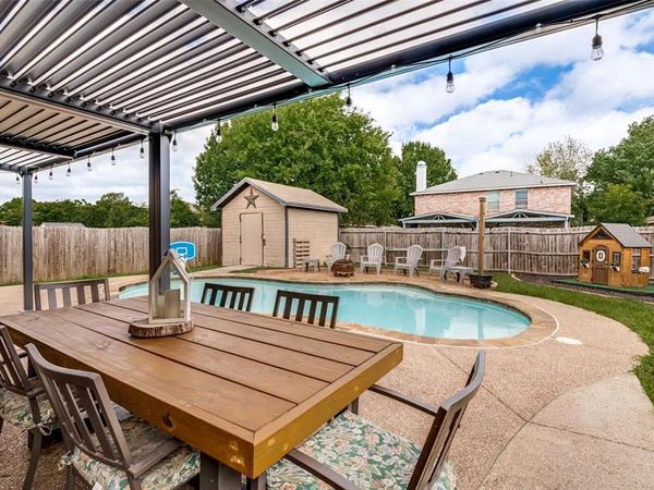 6015 Pietro Drive, Grand Prairie, TX 75052